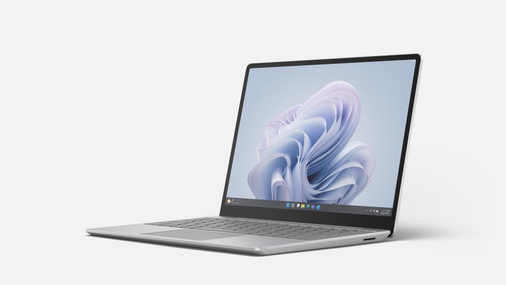 【非AI PC：店頭受渡のみ】Microsoft Surface Laptop Go 3 (i5/16GB/256GB)セット